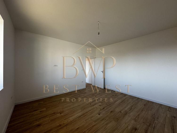 Apartament 3 camere, curte proprie, Urseni