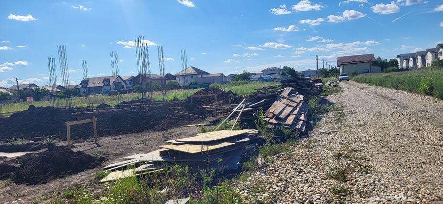 Loturi teren intravilan, 450 mp, Comuna Berceni, strada Plopilor