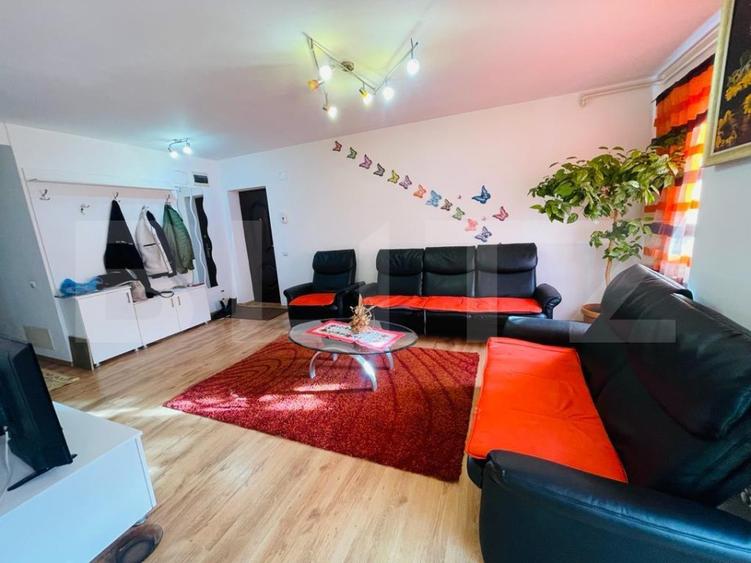 Apartament 3 camere, 64mp, parcare, etaj 1, zona Teilor