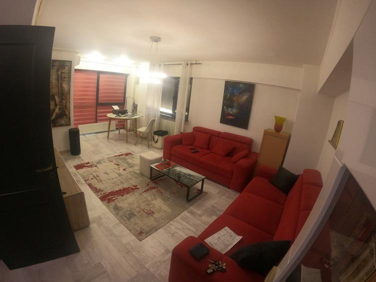 Apartament 4 camere decomandat | Zonă Centrală | T120 – reper emblematic
