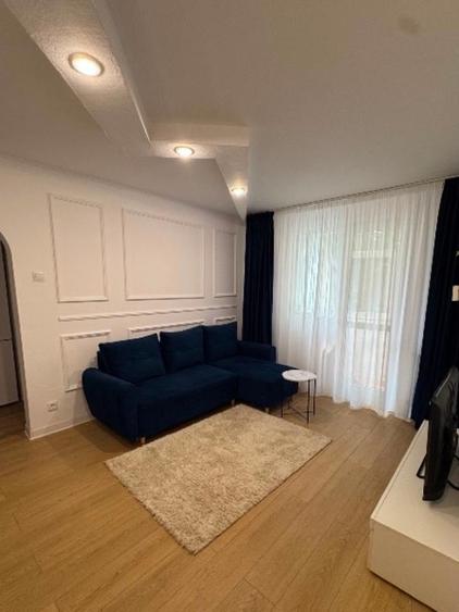 Închiriez apartament 2 camere, semidecomandat-Piata Progresul