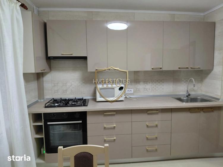 Apartament cu 3 camere | Loc de parcare | Decomandat | Nerva Traian - 7
