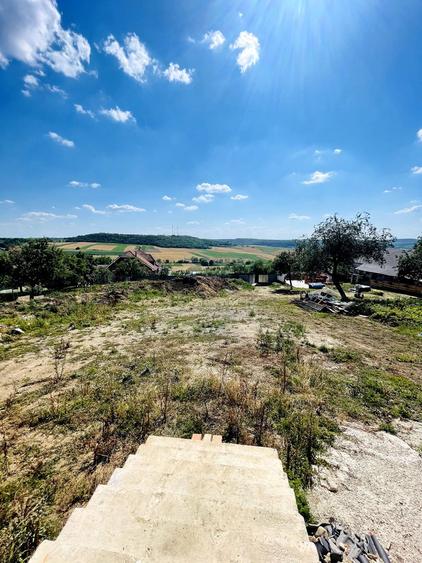 Casă Parter la Roșu – Hidișelul de Sus, Teren Generos 2776 mp