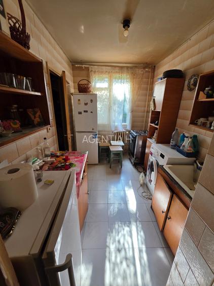 Vanzare 3 camere Drumul Taberei Aleea Lunca Siretului etaj 1/4 decomandat