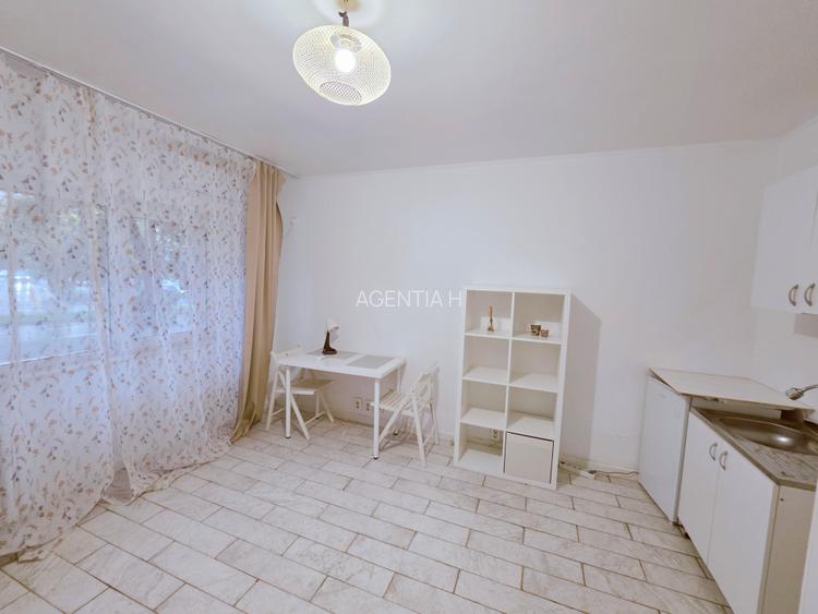 Garsoniera Sala Palatului bloc 1960 hochparter/8 mobilata utilata - 8