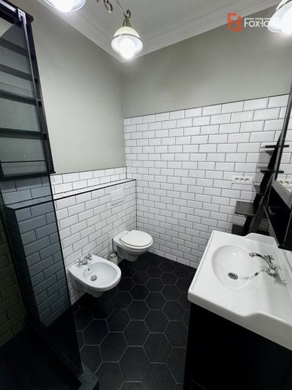 Apartament deosebit, 3 camere, zona Central – Bld. C.D. Loga