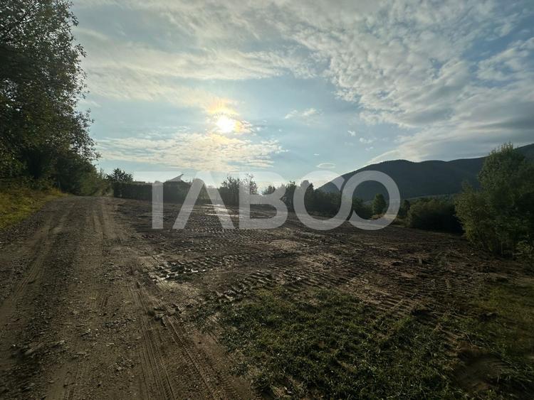 Teren intravilan 2039 mp de vanzare cu PUZ in Cisnadioara Sibiu