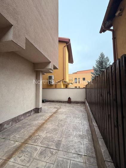 2 camere | Curte proprie 60 mp | 2 locuri parcare | Str. Rocadei - 5