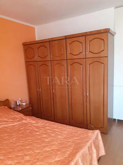 Apartament decomandat, 62 mp, 2 balcoane și parcare, Terra, Florești.