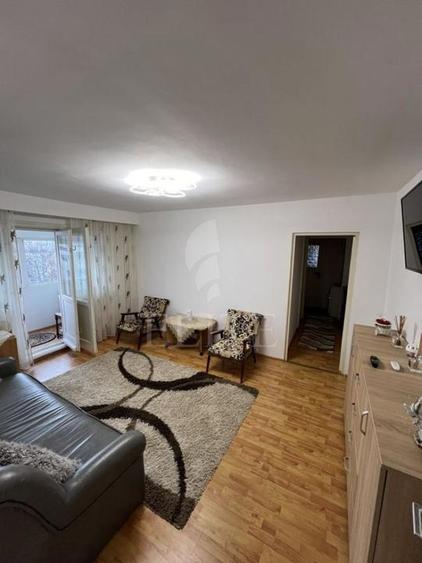Apartament 3 camere în zona BIG