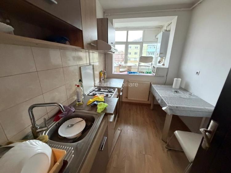 Apartament 2 camere decomandate et. 7/10 Mihai Viteazul - 3