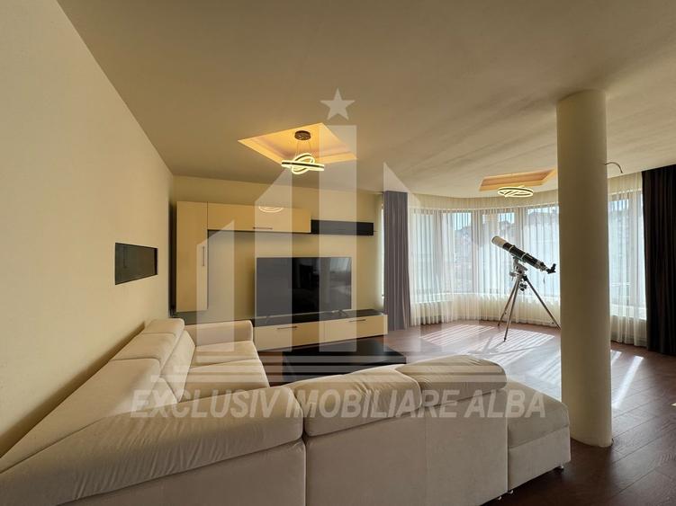 Casa individuala | Pensiune | 560 mp | 1450 mp teren | Cetate