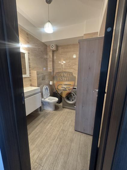 Apartament 2 camere de închiriat în Mamaia – Piscină & Parcare