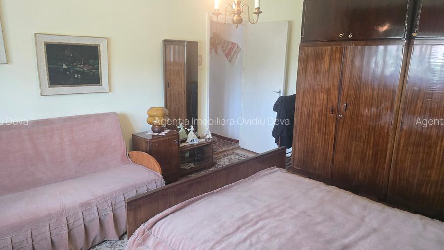 Vand apartament 4 camere decomandat Deva, Mihai Eminescu (Politia Judet)  et 1 - 6