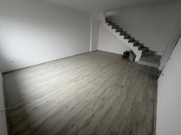 CASA TIP CUB BRAGADIRU, INCALZIRE PARDOSEALA, TEREN 185 MP, COMIS 0%