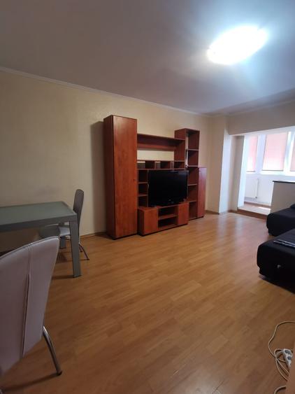 Vitan-Casa de Pensii, garsoniera, 42 mp, AC, bloc reabilitat, libera