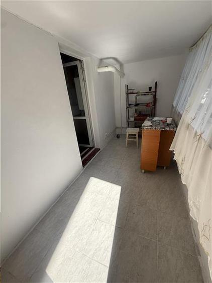 Apartament 2 Camere Decomandat, zona Eden