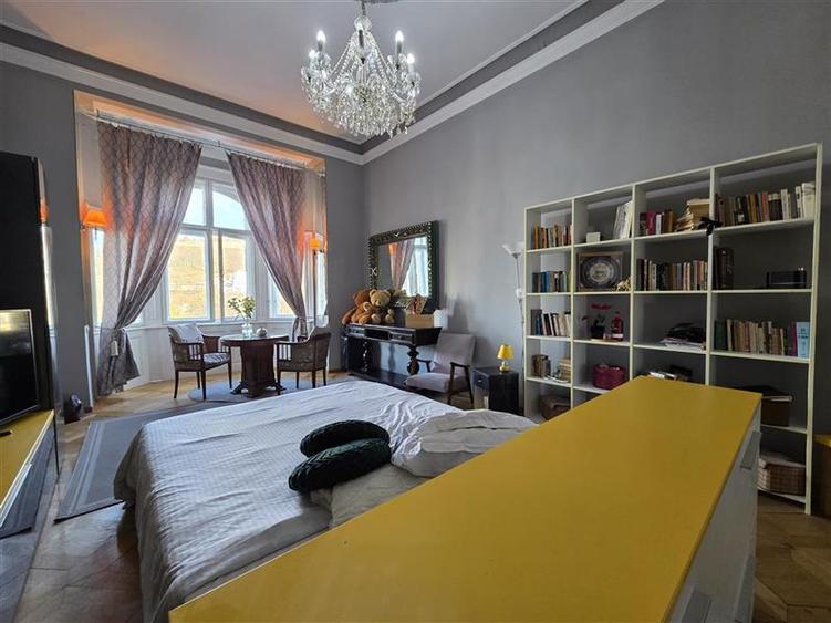 Garsoniera deosebita in Centrul Istoric Palatul Soarelui