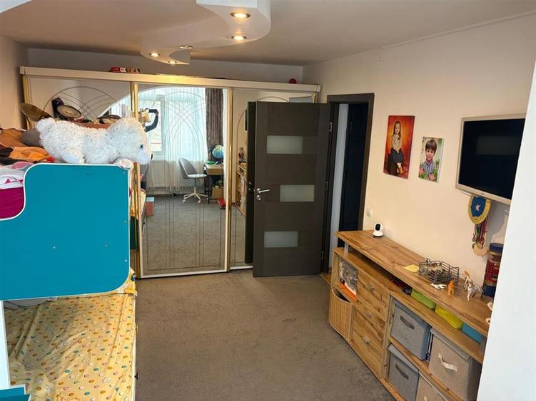 Apartament 2 camere si balcon zona Rahova