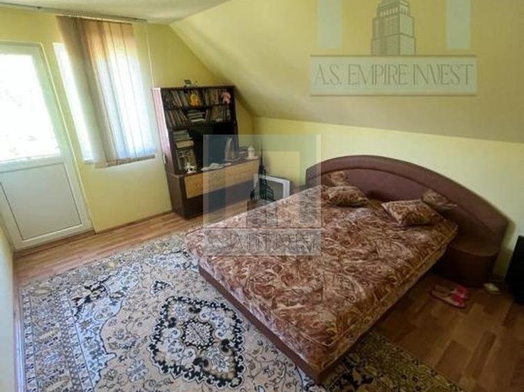 Casa singur în curte, 1000 mp teren - zona Tarlungeni