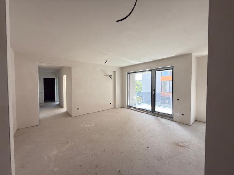 Apartament 3 camere | 72.28m² | Între Lacuri, str. Dionisie Roman | Dezvoltator