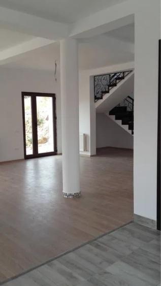 Casa Zona superba Geamana la 6 min de Pitesti