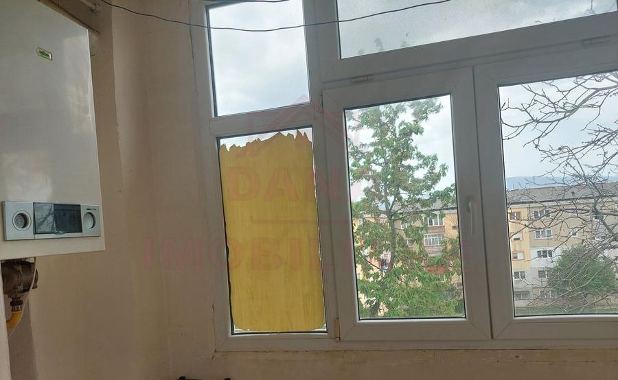 APARTAMENT 2 CAMERE/52 MP UTILI/ CARANSEBEȘ/ZONA PIPIRIG