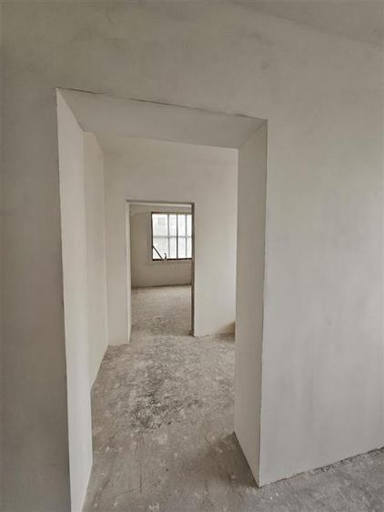 TEREN INTRAVILAN CURS CONSTRUCTII ( 2 ha) DE VANZARE IN ONESTI