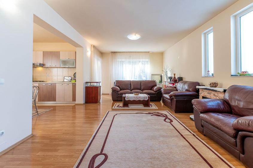 0 % comision ! Casa individuala in Andrei Muresanu