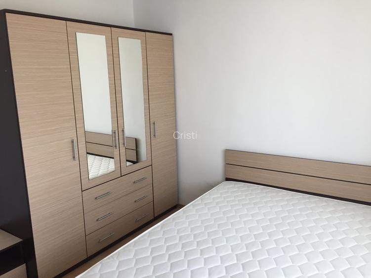 Proprietar, ap. 2 camere et 8 din 10, Calea 13 Septembeirie - 3
