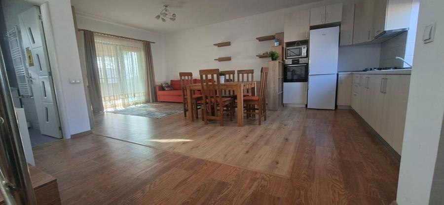 Casa de inchiriat tip Duplex!