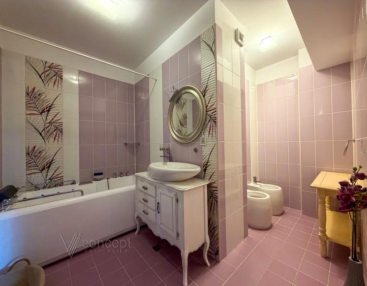 Duplex 4 cam 170 mpc +22 mp terasa | loc parcare | Zona 13 Septembrie - Marriott