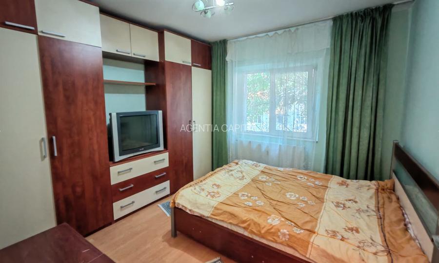Apartament decomandat etajul 1 - 3