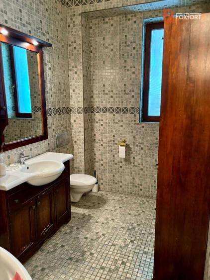 Casa individuala cu 5 camere si teren de 1 hectar - Ghioroc - Arad