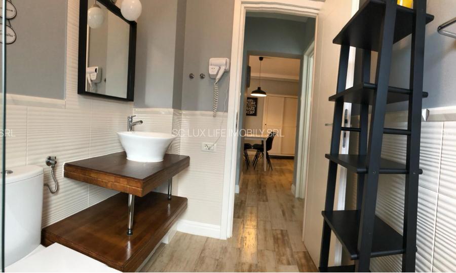 Vand apartament cu trei camere  bloc nou Aradului - 8