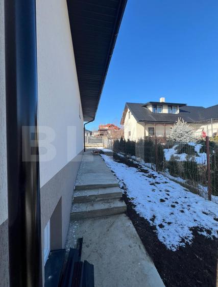 Casa noua, 3 camere, plan parter, 120mp construiti, 550mp teren, zona Dorobant