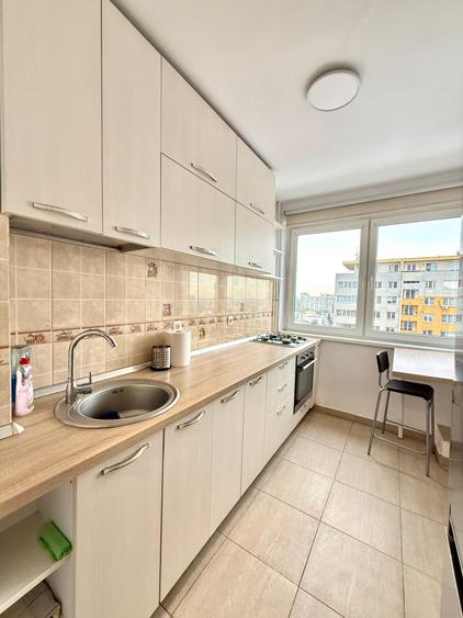 Inchiriere 3 Camere Calea Grivitei-Basarab 63 mp Amenajat Mobilat utilat