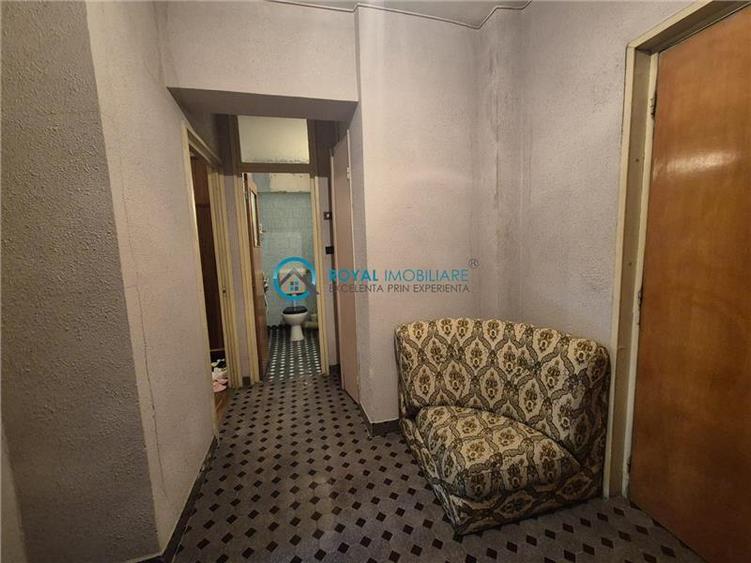 Royal IMobiliare - Vanzare Apartament zona Ultracentrala