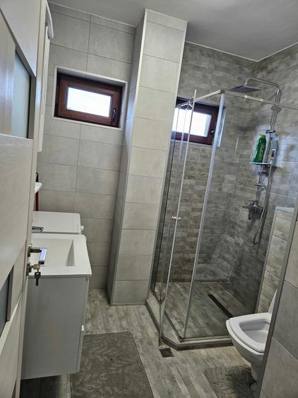 De inchiriat apartament