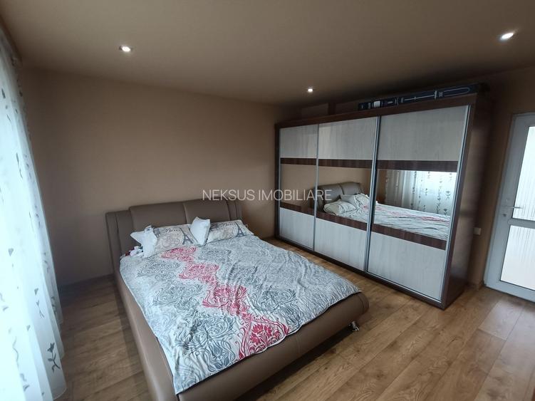 Casa cu 3 camere, 150 mpu, mobilata, utilata, garaj, curte, Ampoita - 3