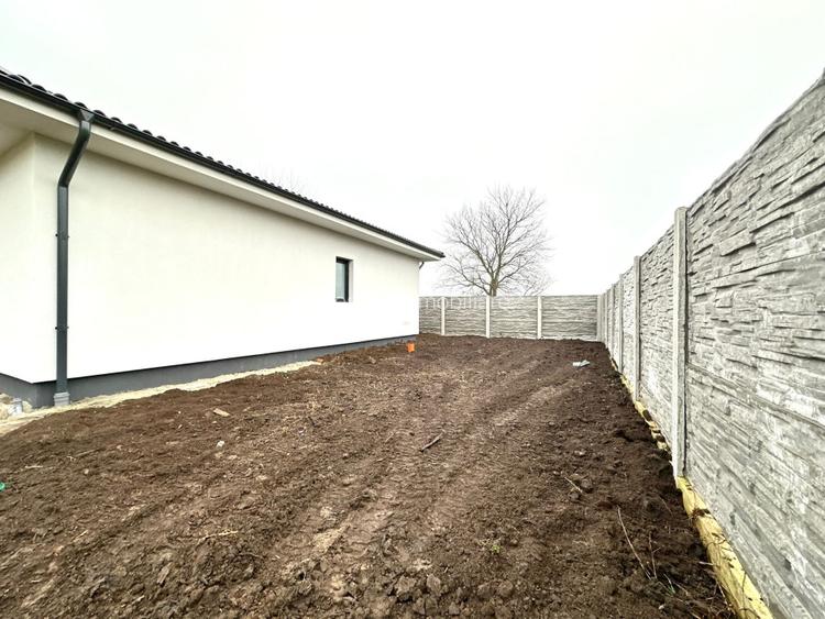 Duplex elegant, 3 camere, 70 mp utili, 300 mp teren - Sanandrei - 11