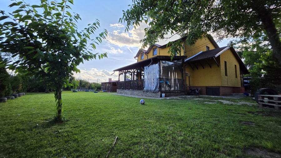 Casa 5 camere Frumusani