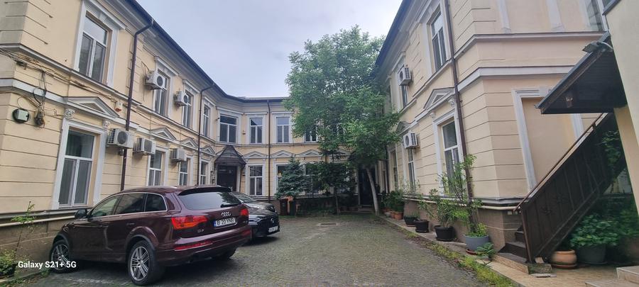 Garsoniera dubla in vila  Calea Victoriei - Catedrala Sf. Iosif