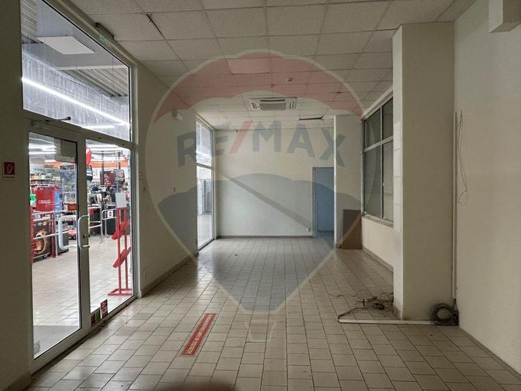 Spațiu comercial 58mp in incinta Super PROFI Urziceni