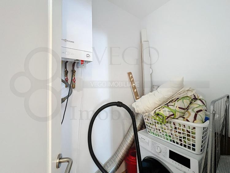 Modern 1-Bedroom Apartment in an Ultra-Central Location –ideal for UMF - 10