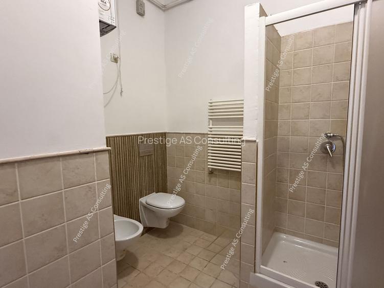 Apartament Patrimonial 150 mp | Balcon cu vedere directa spre Piata Victoriei - 20