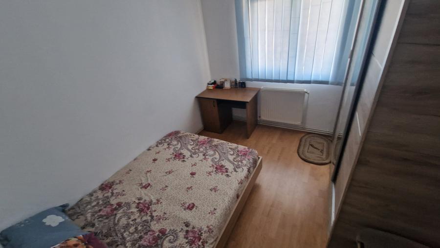 Apartament 3 camere Tractorul