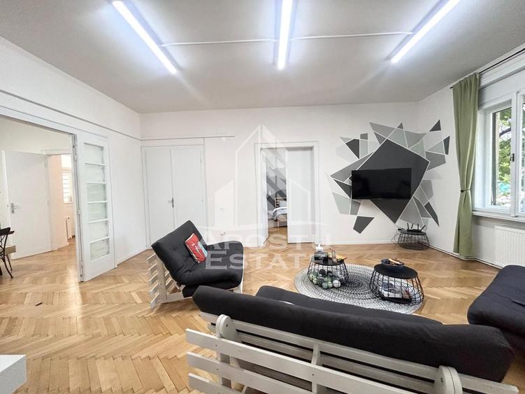 4 camere ultracentral, 132 mp + 2 terase complet renovat in Timisoara