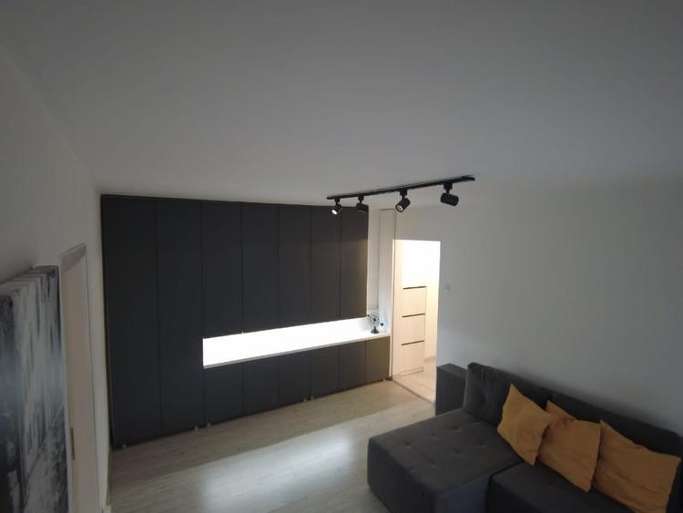Apartment de închiriat 2 camere 2200 lei exclus agenții