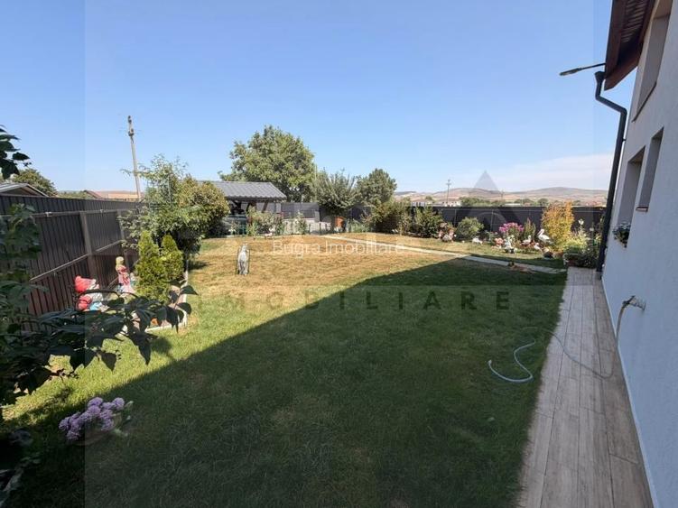 Casa individuala la cheie, 5 camere, 126 mp+474 mp teren, zona Gilau